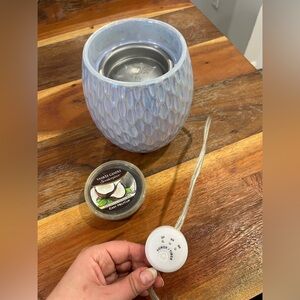 YANKEE CANDLE | Irradiant Blue Scenterpiece Melt Cup Scent Wax Warmer Ceramic